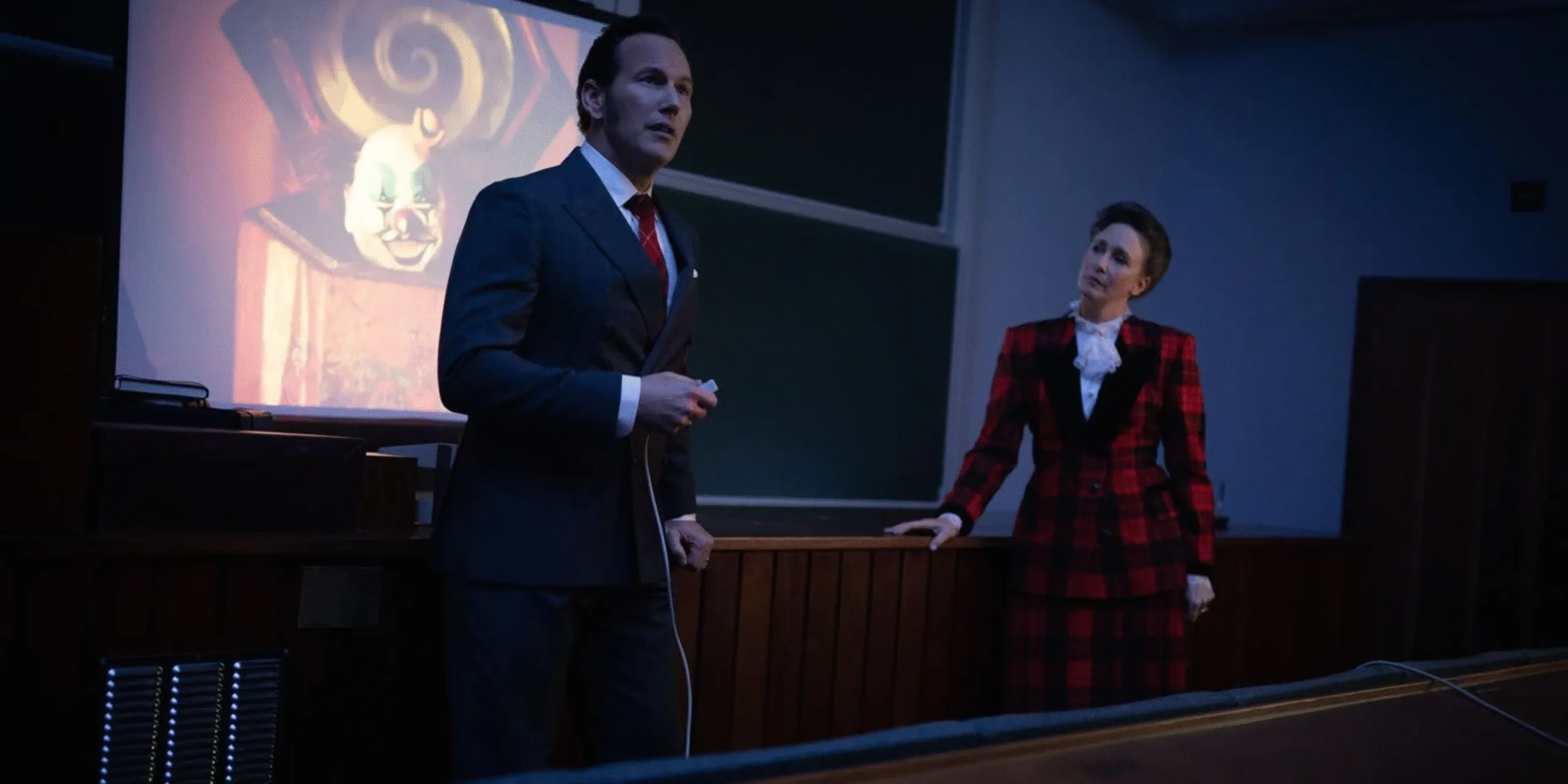 CRÍTICA: INVOCAÇÃO DO MAL 4