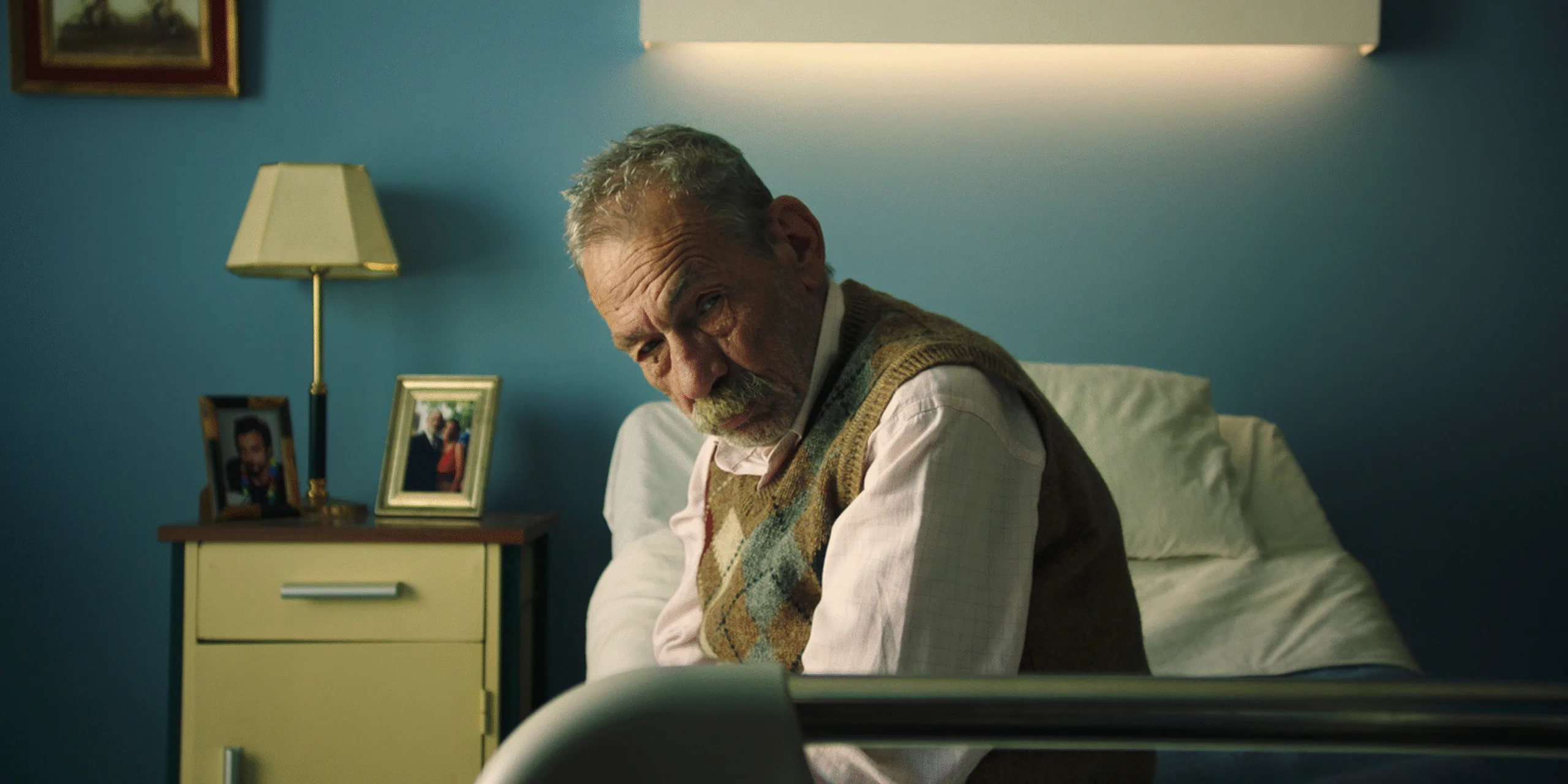 CRÍTICA: A MEMÓRIA DO CHEIRO DAS COISAS