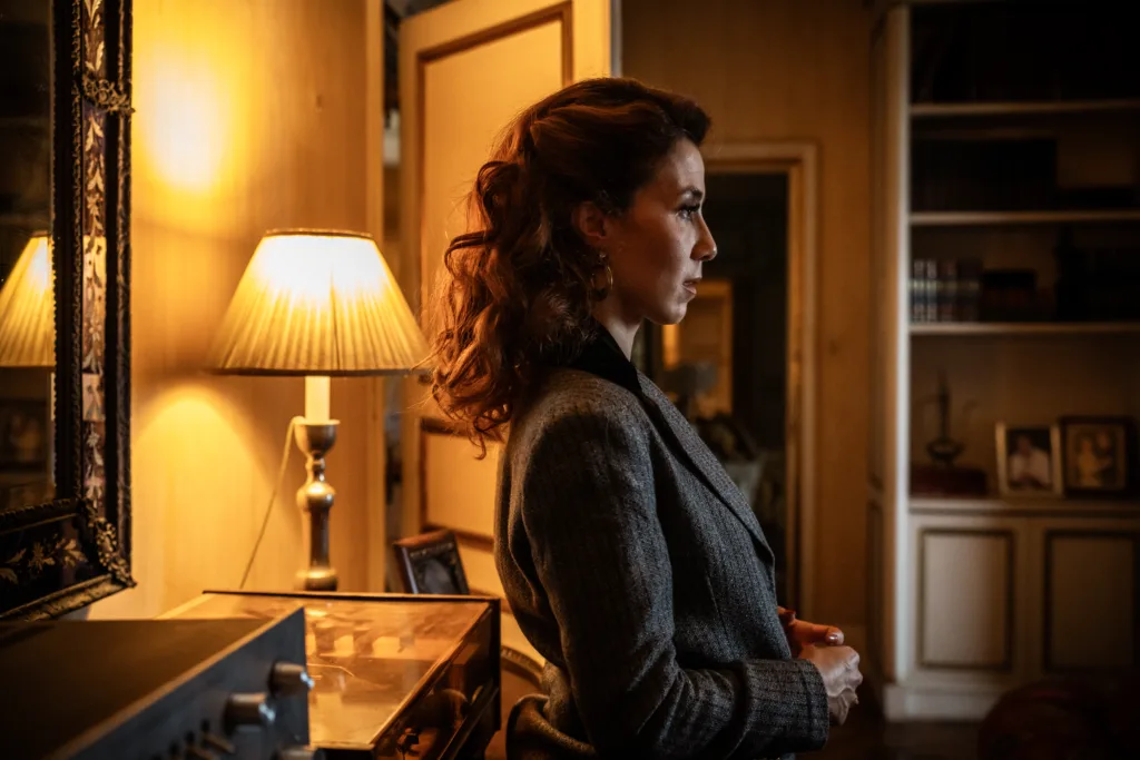 PDO_EP04_CASA_IBRAIHM_LauraCampanella_DSC06833-1024x683 Crítica - Ângela Diniz: Assassinada e Condenada (HBO Max)